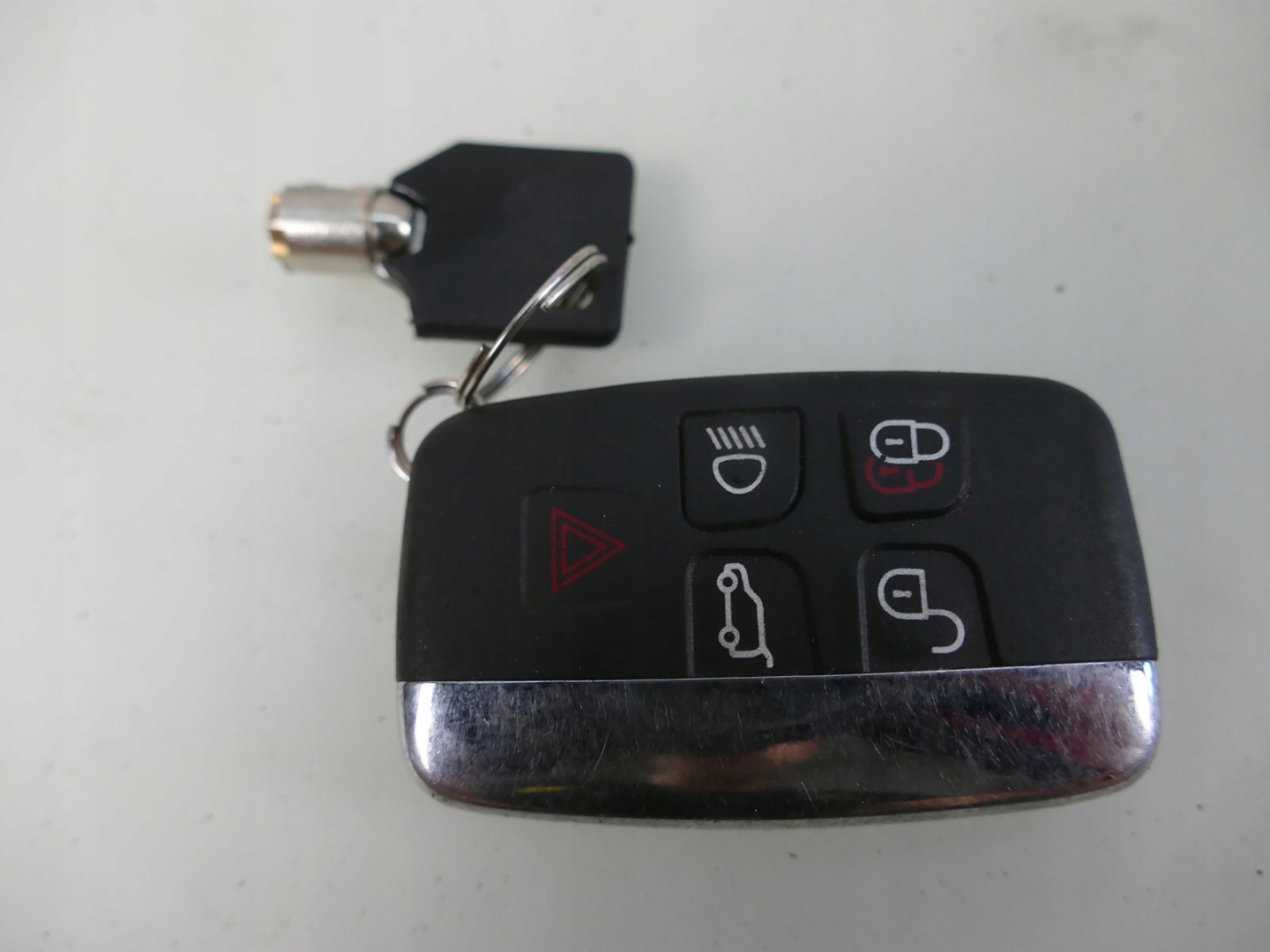 JAGUAR XF X250 key PILOT GROT