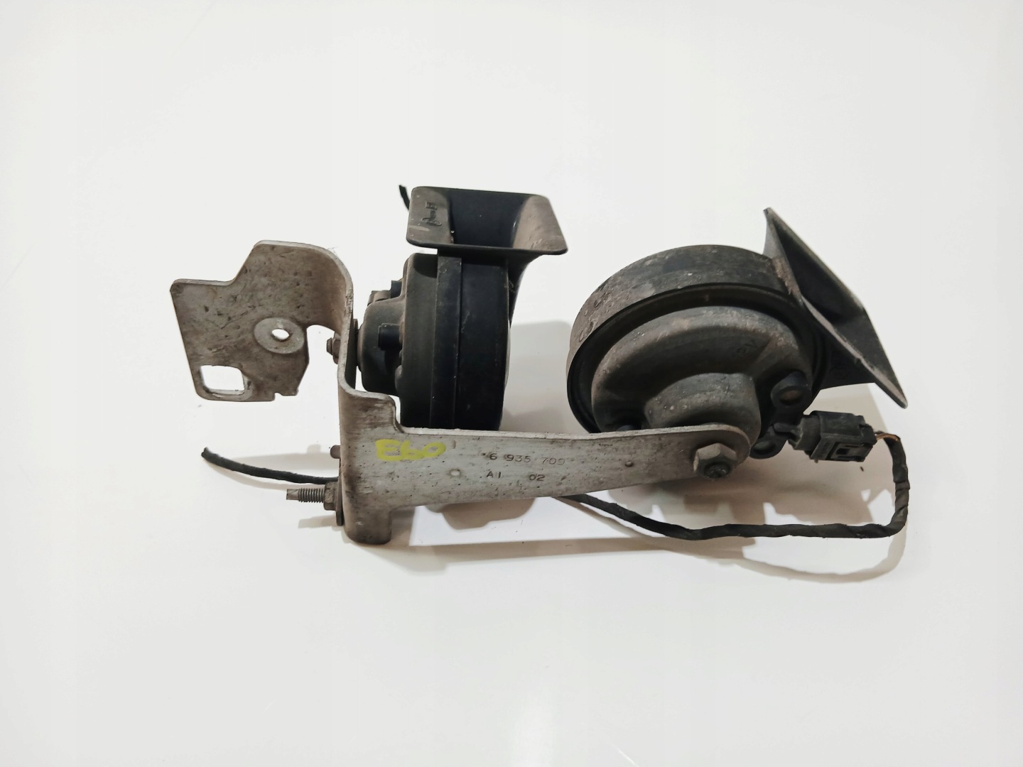 KLAKSON SYGNAL sonoro BMW E60 E61 6935709 KOMPLET (0000465)