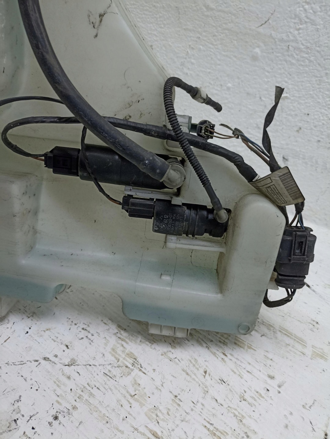 Behälter Spritzdüse + POMPKI BMW X6 E71 7161476