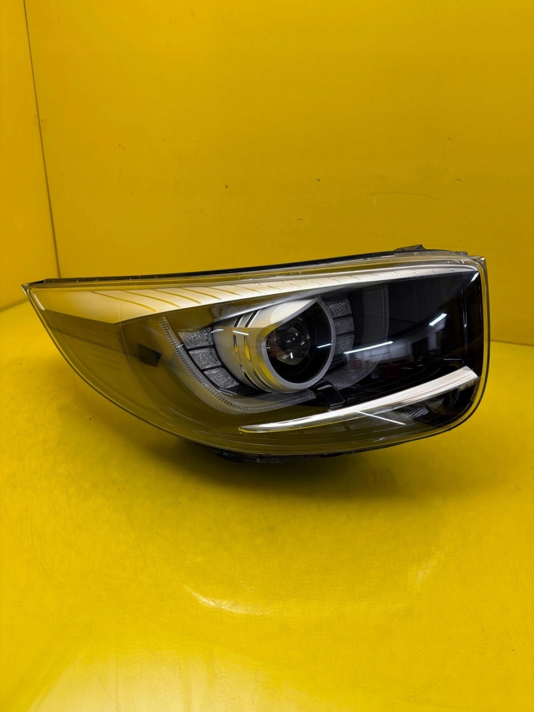 Kia Picanto 3 III GT 17- light front right 92102G5300 lens Led