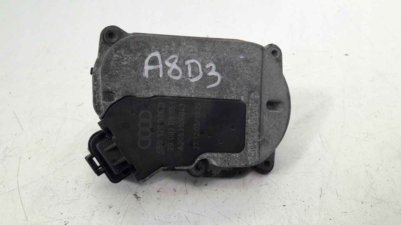 Régulateur Tuyau de collecteur A8 D3 LIFT 059129085D 4,2TDI