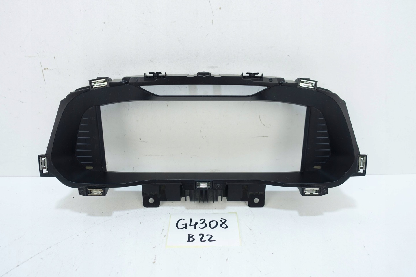 RÁM obal držák budíku budíků VIRTUAL COCKPIT SKODA OCTAVIA IV 19