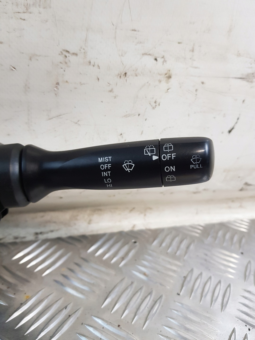 DEVIO LUCI TERGICRISTALLO TERGI 17F001 PEUGEOT 107