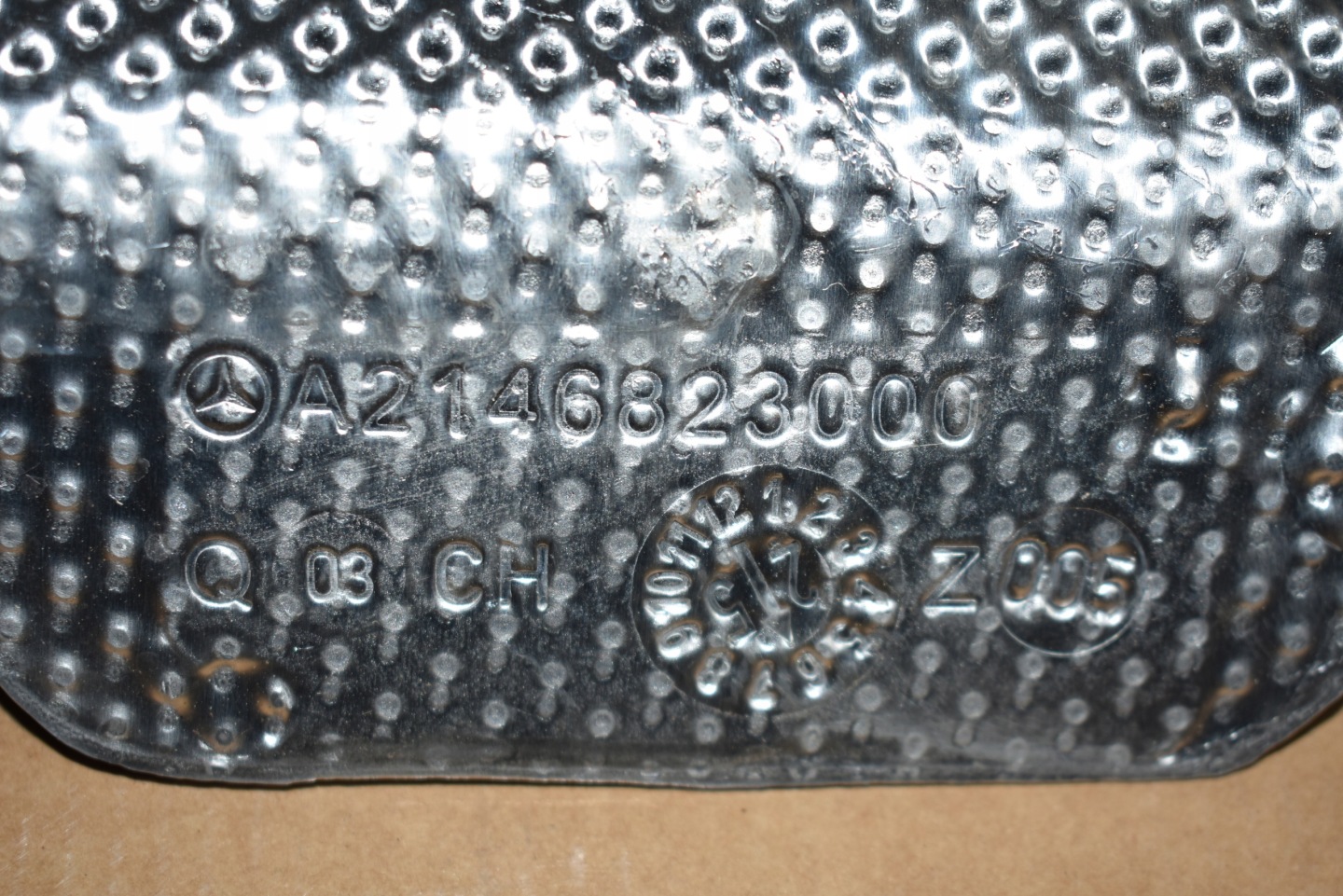 IDEALNA Blende Abdeckung TERMICZNA MERCEDES W214 1