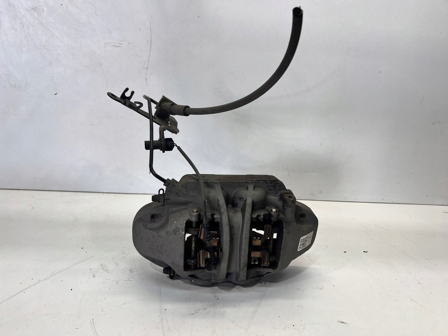 caliper brake left front AUDI Q5 FY 80A615105Q