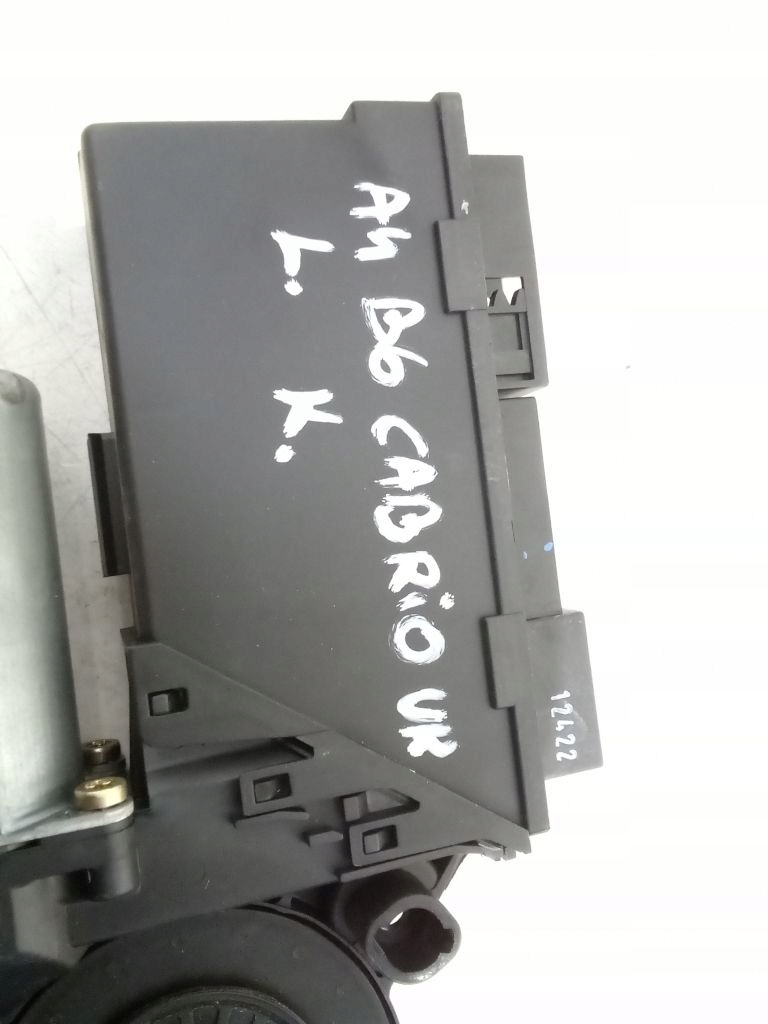 Audi A4 B6 Cabrio module mini motor windows left 8H2959801