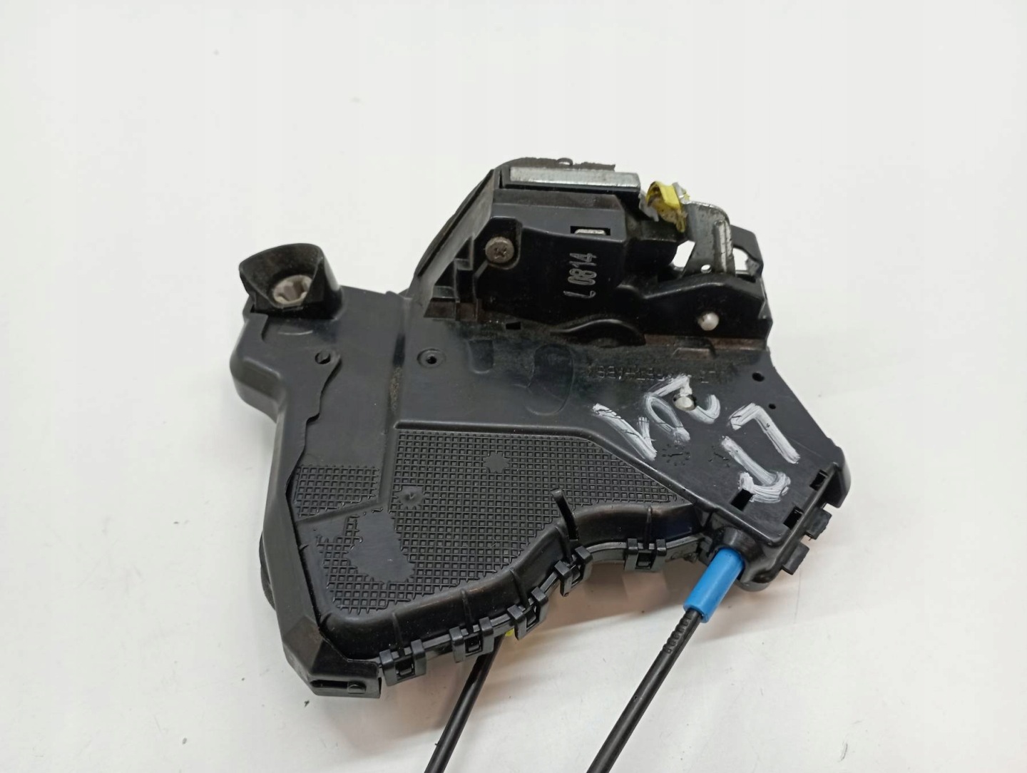 lock door left front 6PIN Toyota Auris II (2012-)