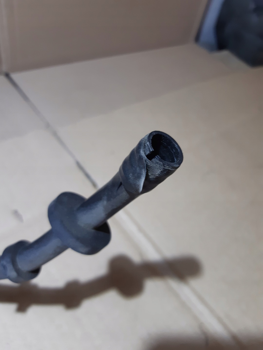AUDI Q7 4L 4.2 FSI wiring pipe air 7L8129627A