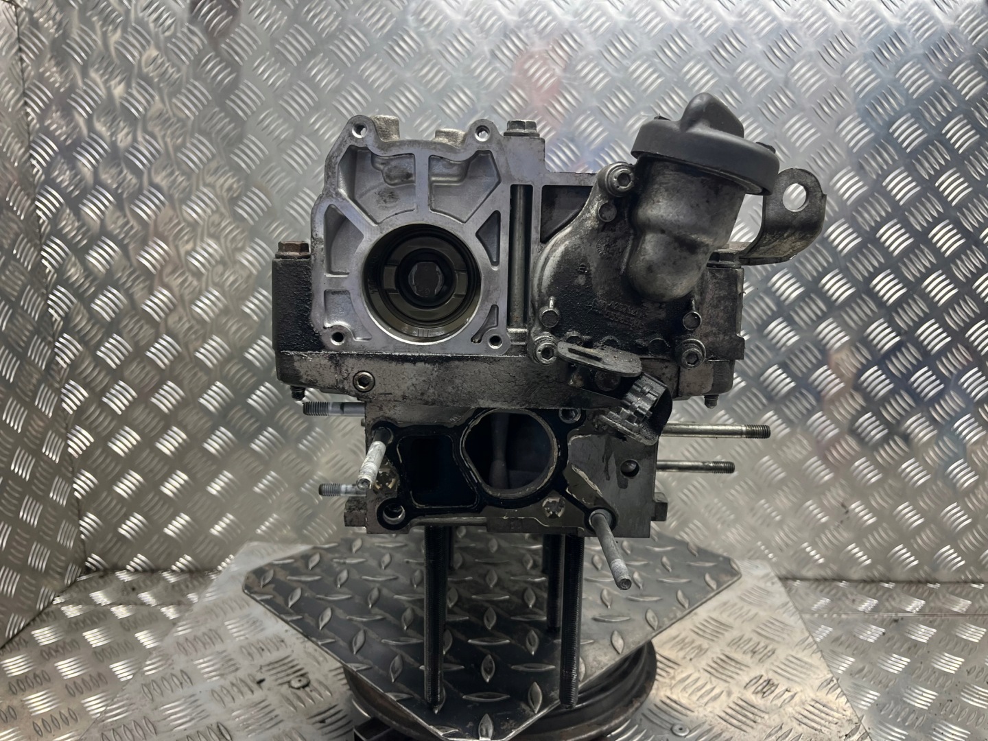 head. complete OPEL INSIGNIA 55576915