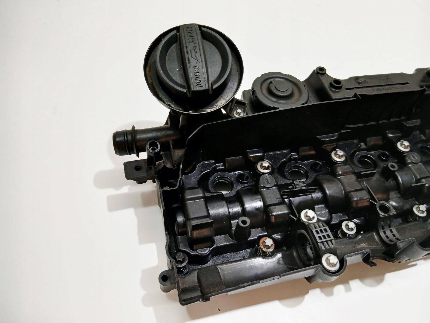 ventildeckel BMW X1 E84 E90 E91 F10 N47 LCI 8570828 (0006293)
