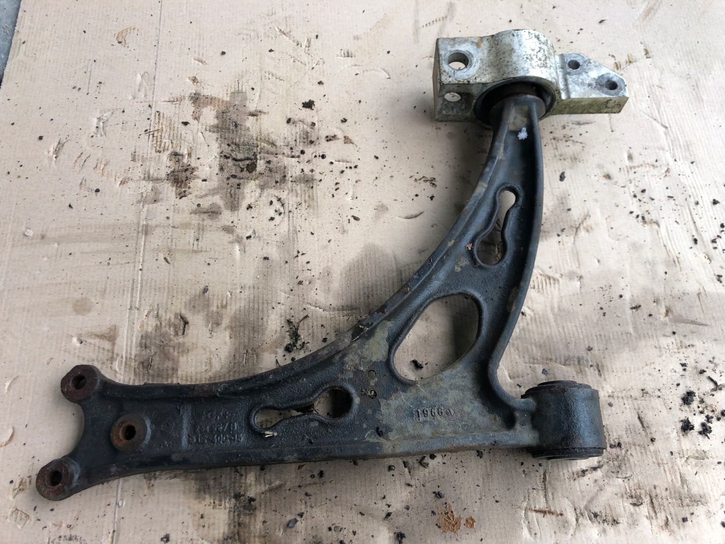 Querlenker VW SKODA AUDI 1K0407153G