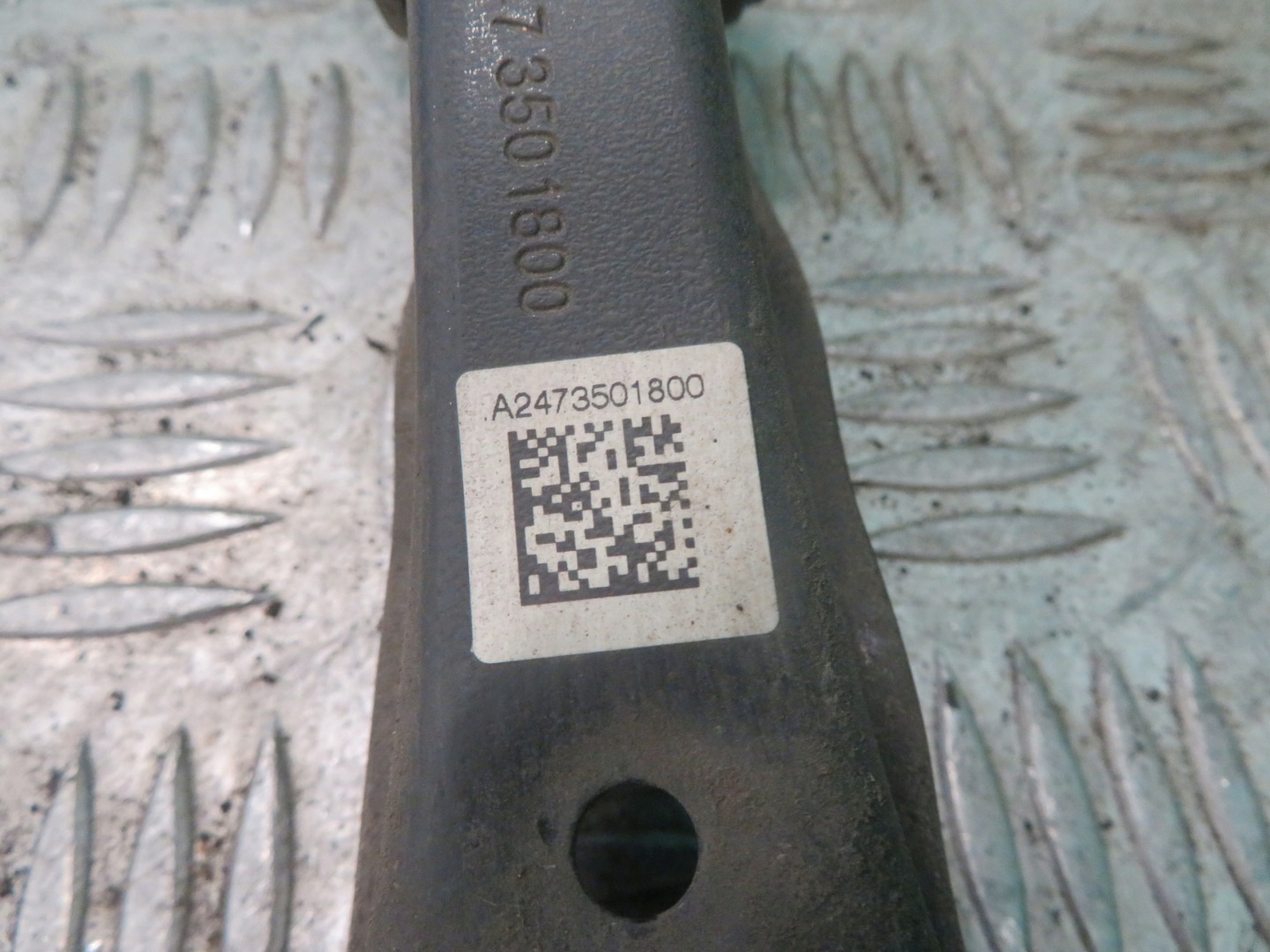Querlenker heck hinten MERCEDES W177 2.0 19R