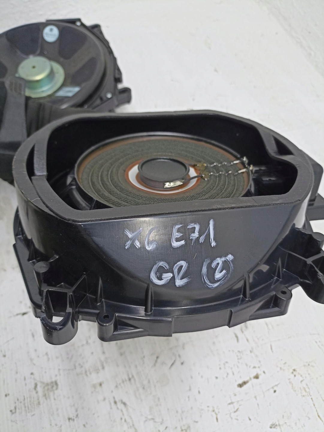 speaker SUBWOOFER BMW X6 E71 / LCI 9218698 07-14