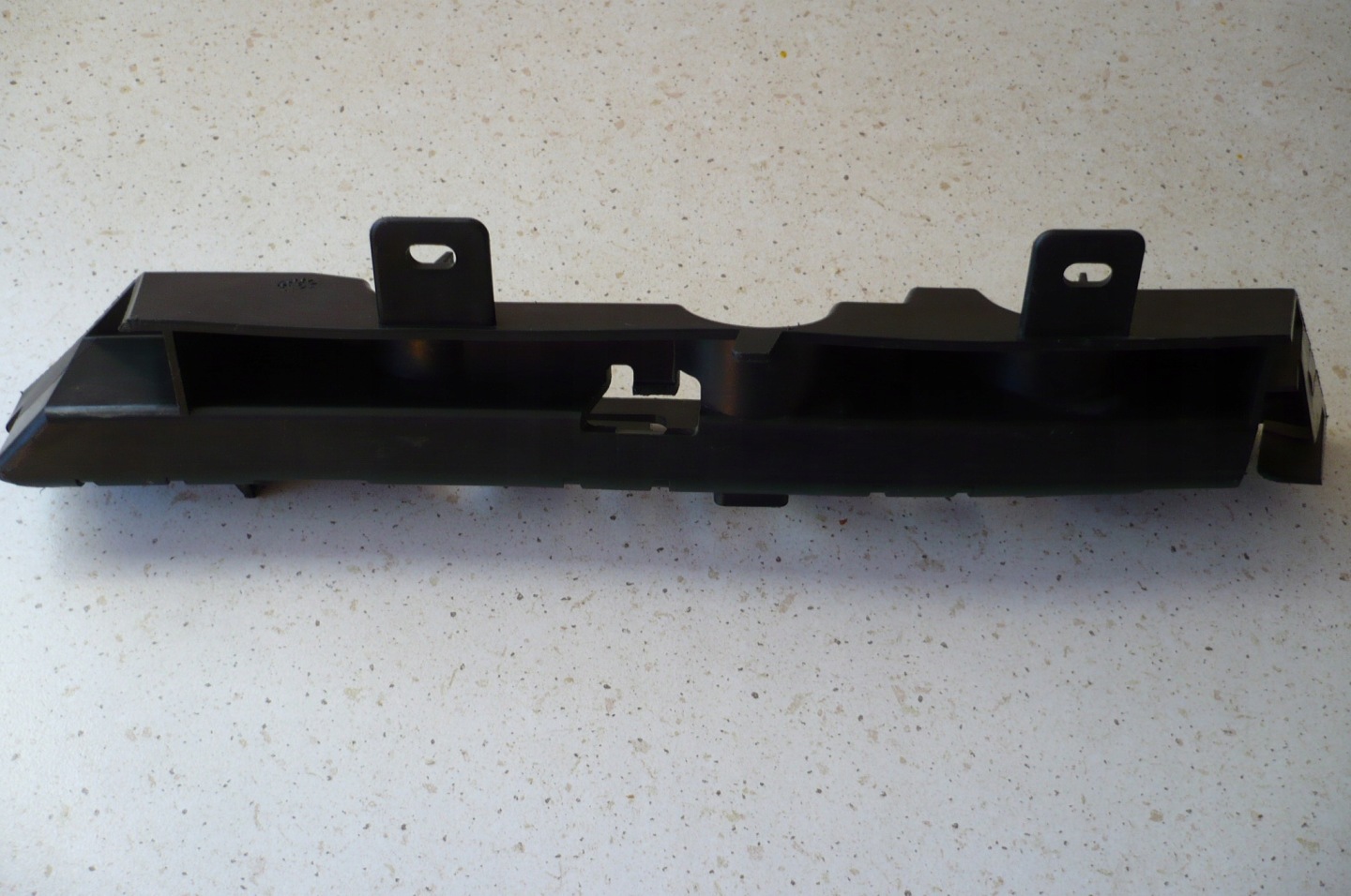 CITROEN C5 III X7 2008-> bumper bracket left front