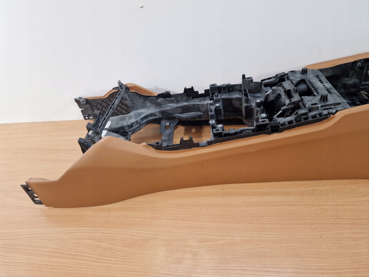 BMW 7 G11 G12 TUNEL MITTE ORIGINAL TOFI