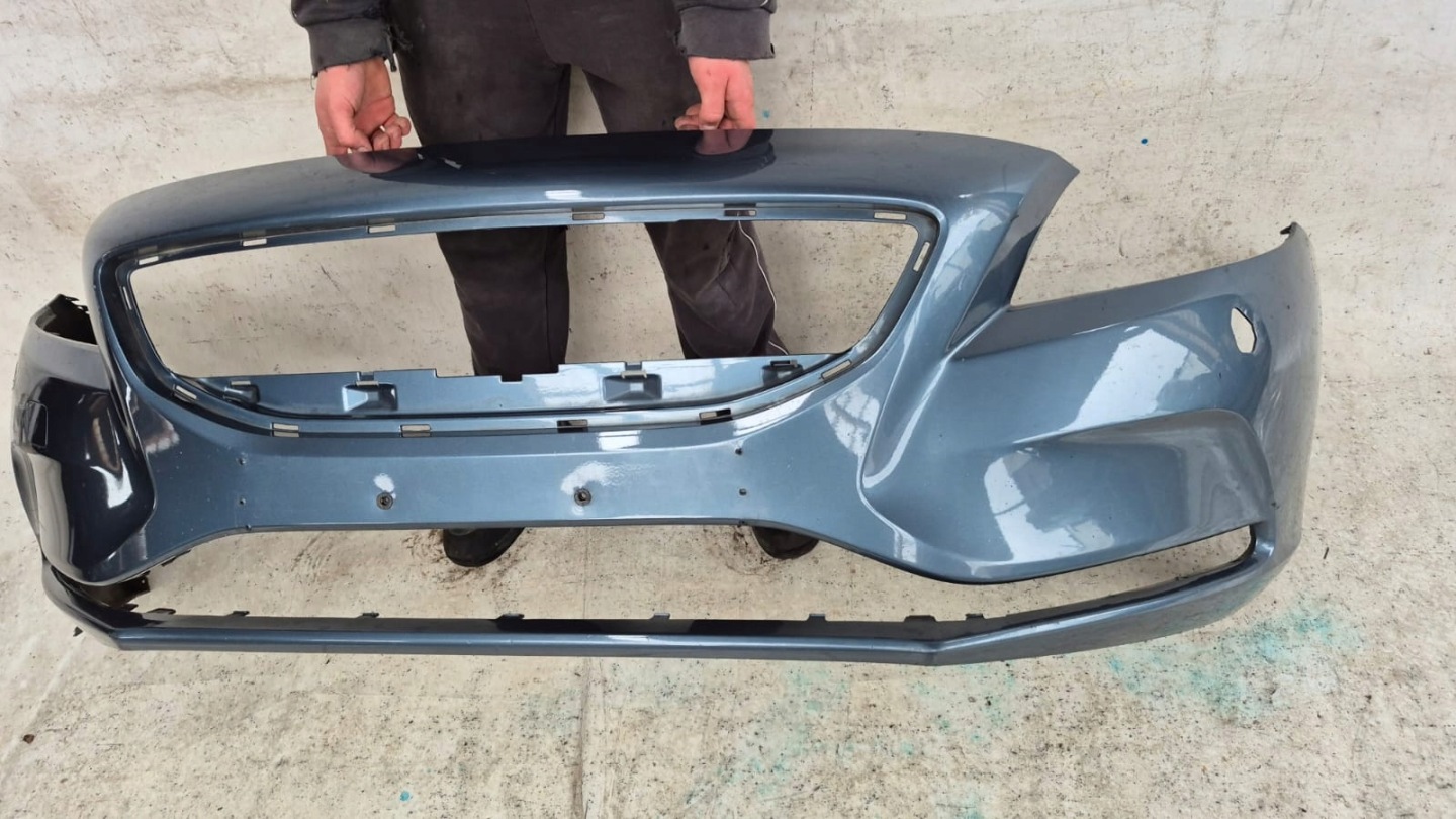VOLVO V40 12-19 bumper front front washer