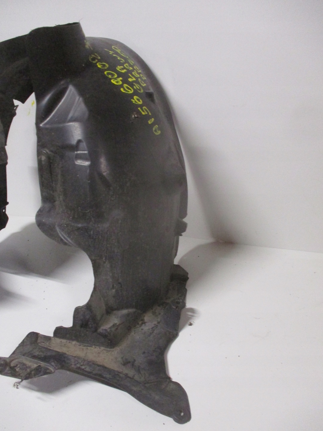 mudguard front MERCEDES GLA 156 A1566900230 right