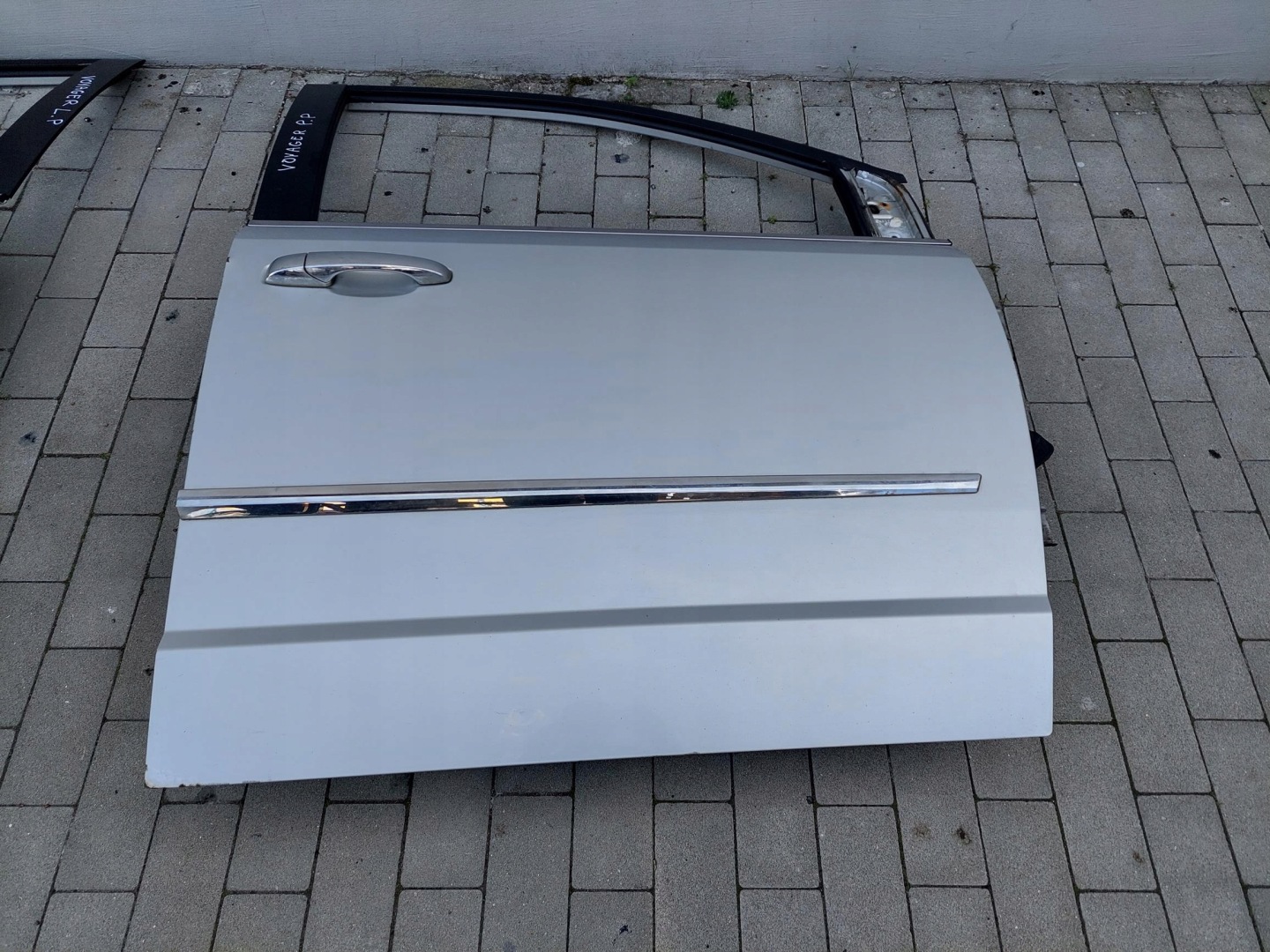door front right front right CHRYSLER GRAND VOYAGER V 08