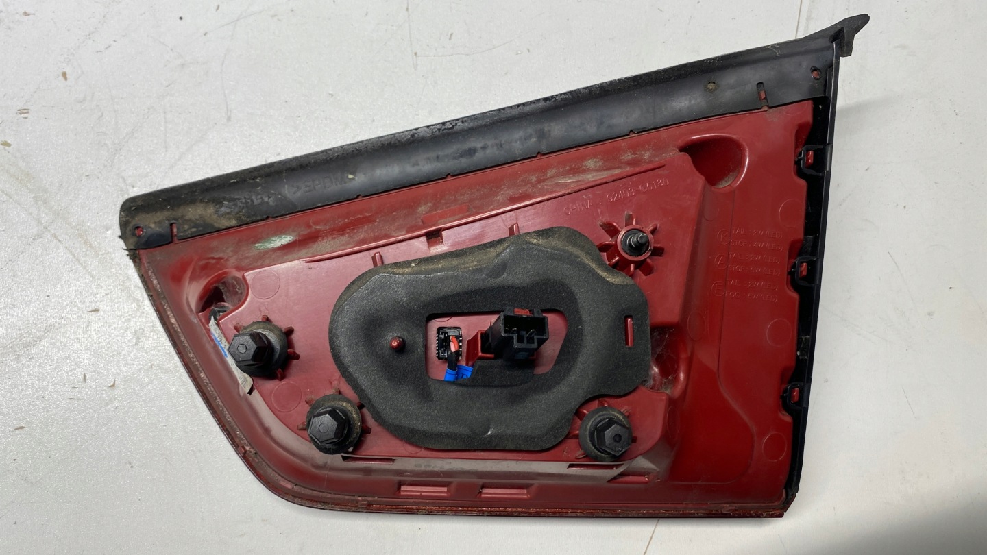 KIA NIRO and light rear part rear left left LED to the bonnet 16