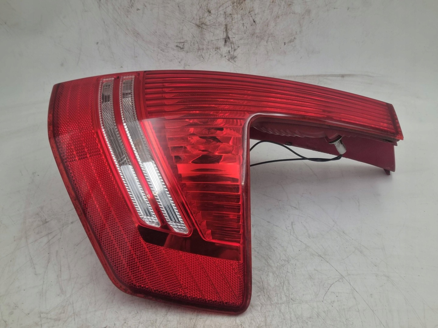 light right rear part Citroen C4 and HB 965586398001 original