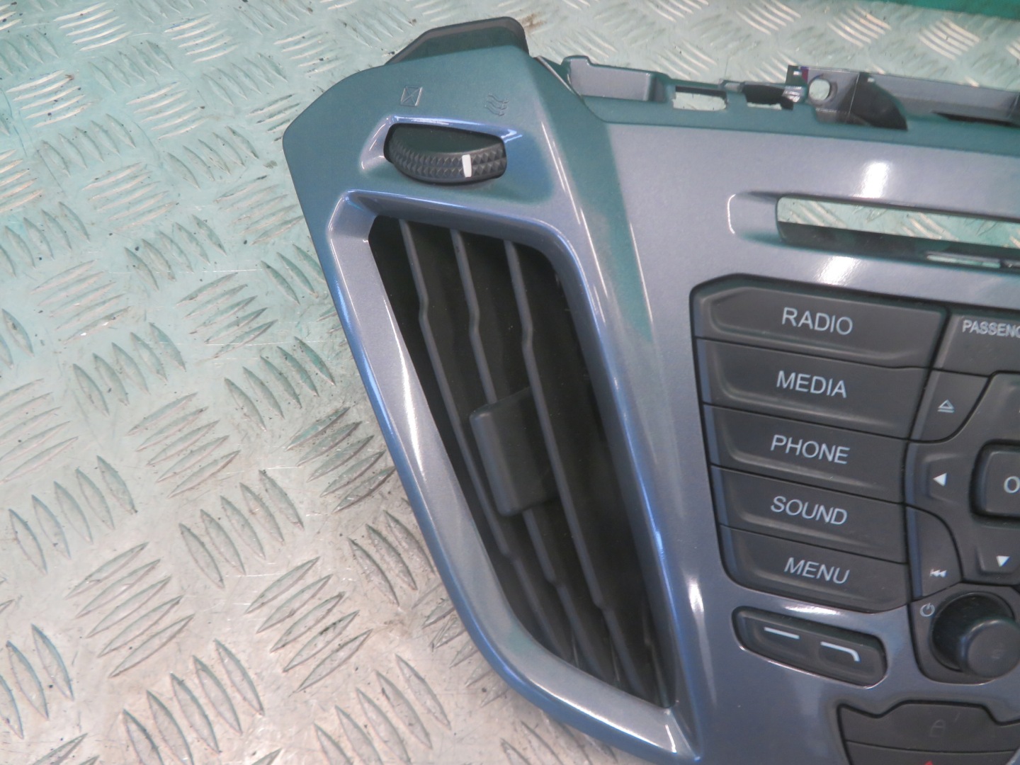 frame PANEL RADIA KRATKI air conditioning devices FORD TRANSIT CUSTOM 16R