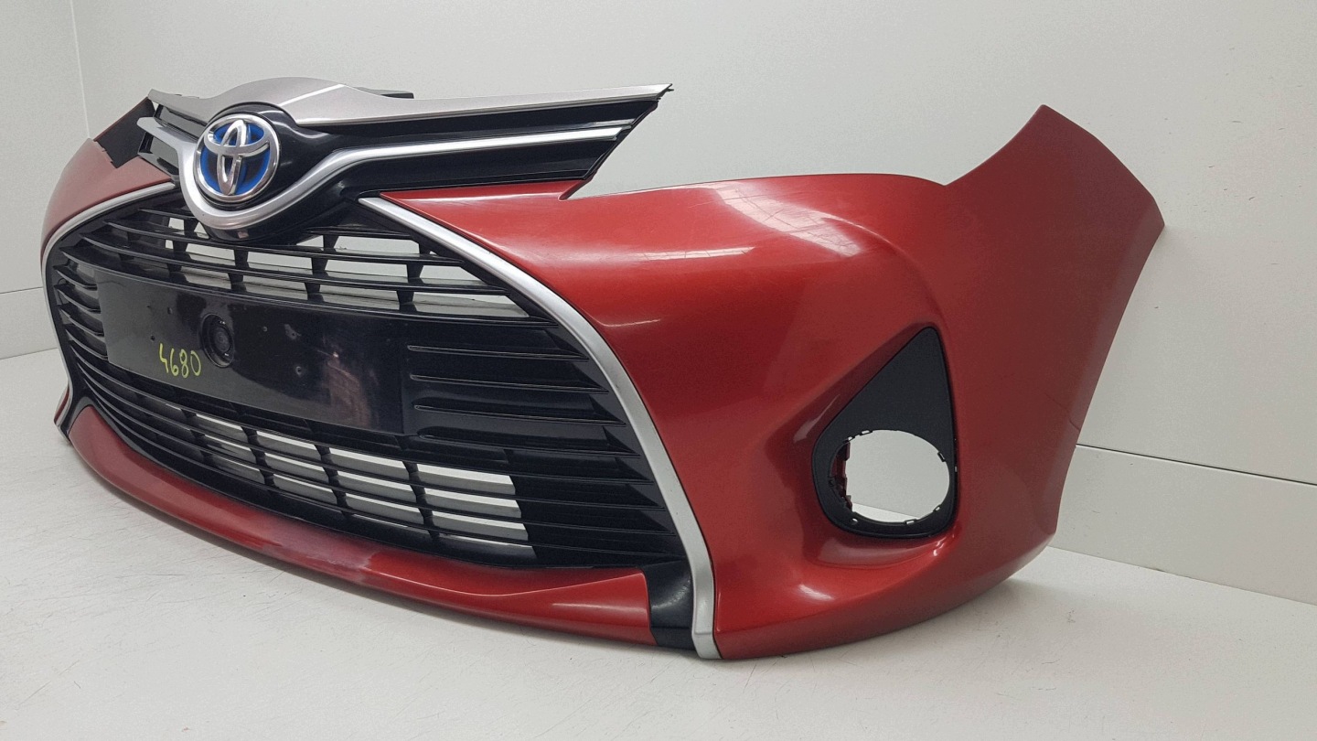 TOYOTA YARIS 3 III 2014 - bumper front 53102-OD030