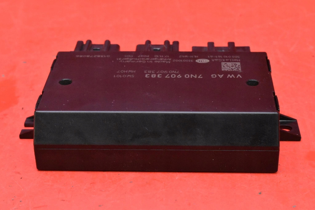 control unit module HAKA 7N0907383 VW PASSAT B7 10-15