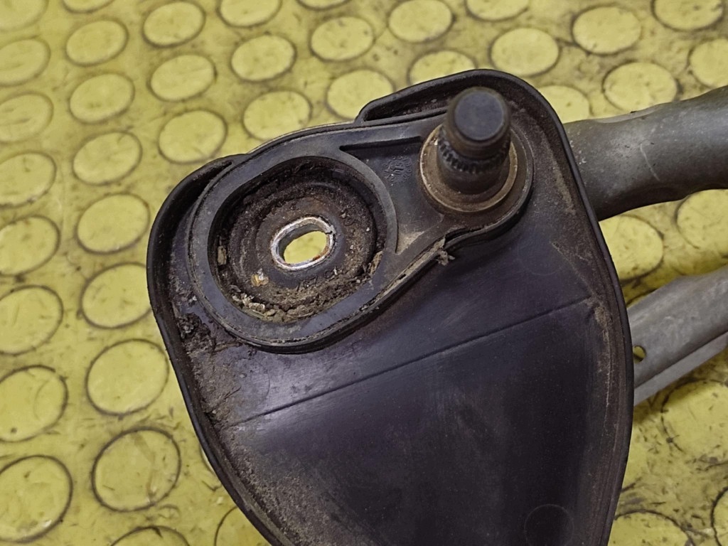 OPEL ASTRA H wiper mechanism front 0390241538