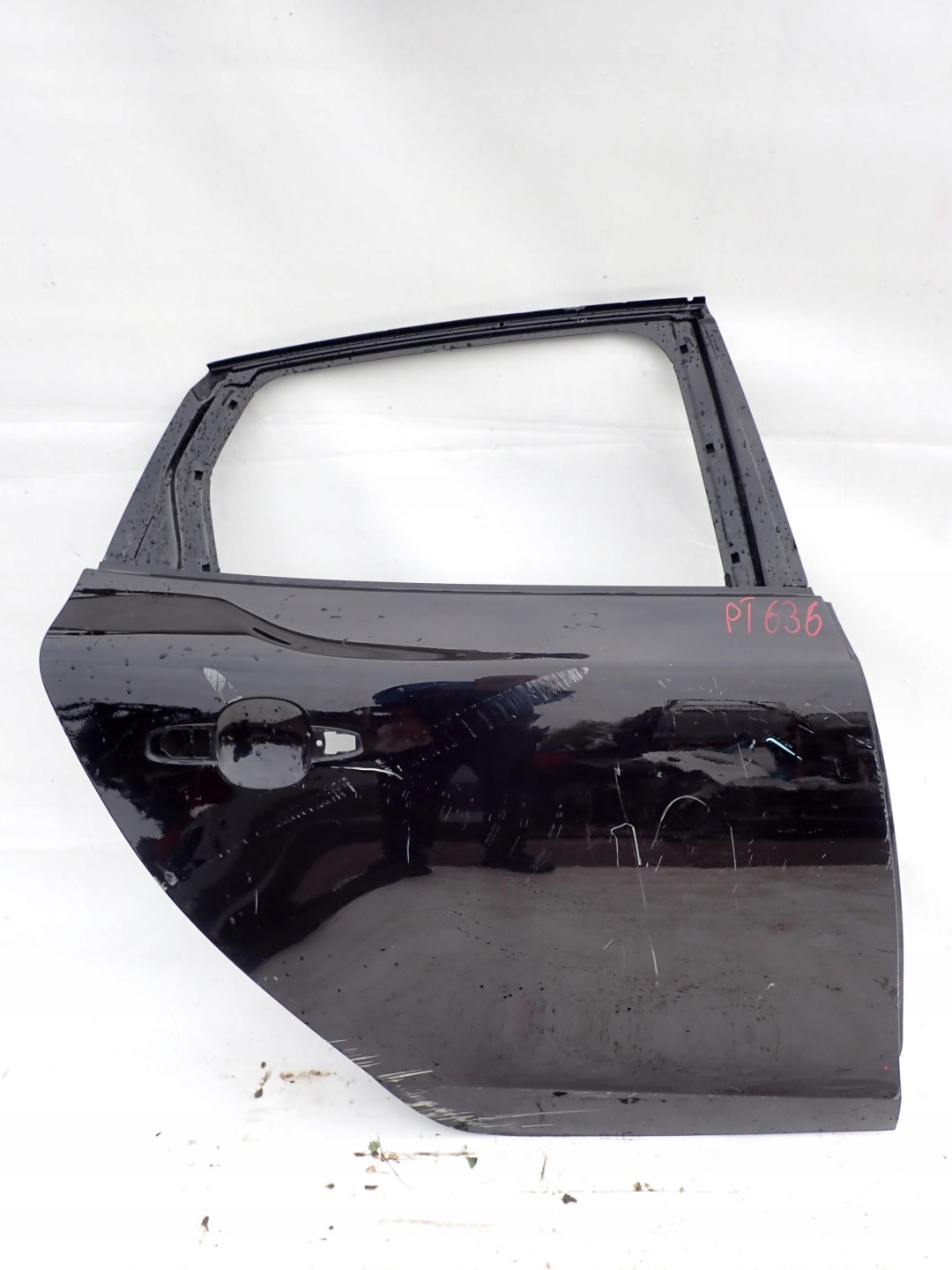 VOLVO V40 12-> door rear part rear. right