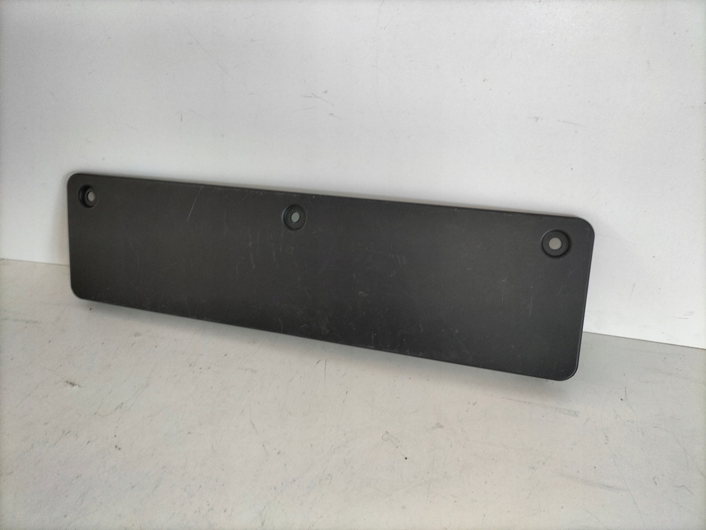pad below tablice registration front VW GOLF VIII 8 LIFT 24