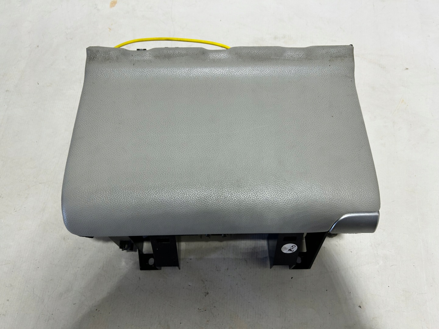 passenger compartment plato MERCEDES SL R230 2308100841