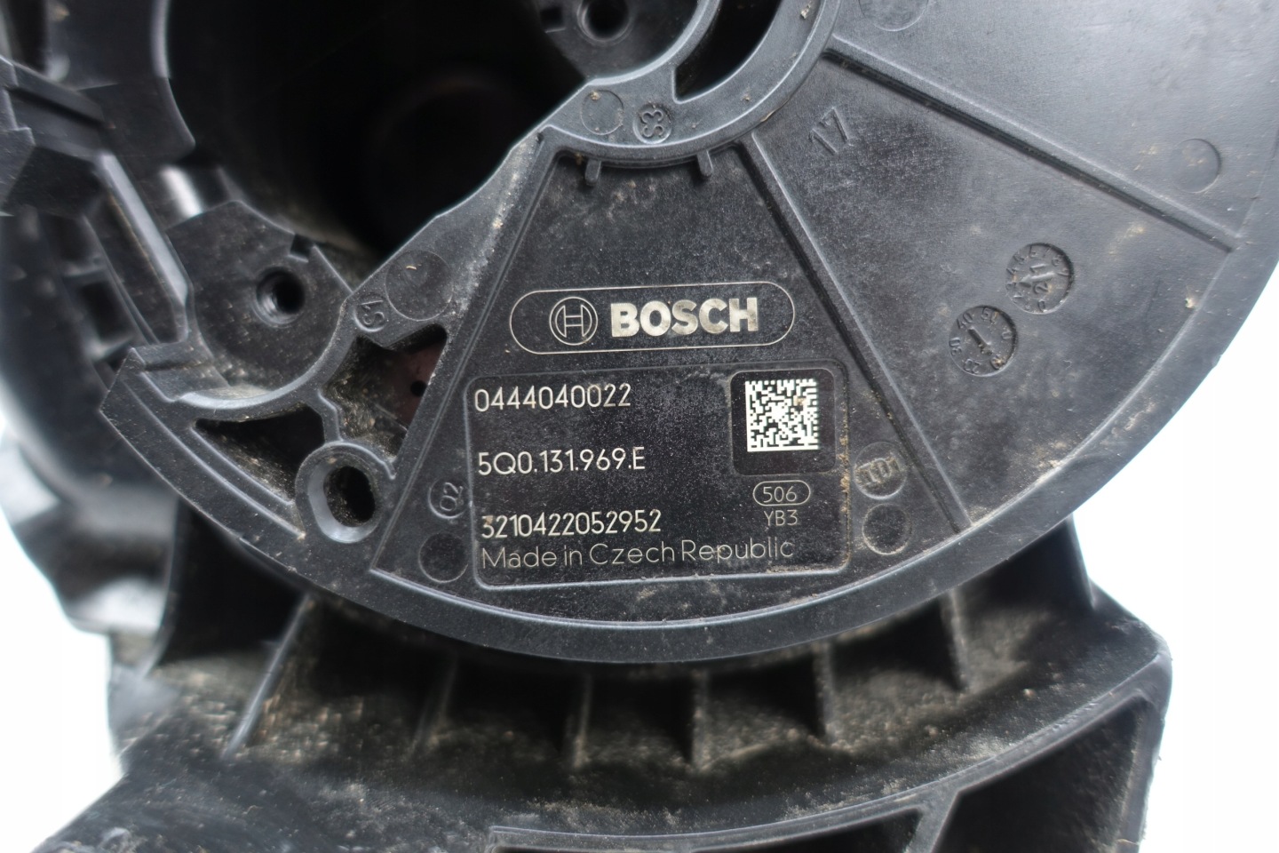 Behälter ADBLUE VW CADDY IV 2020- 2K7 5R3131877C