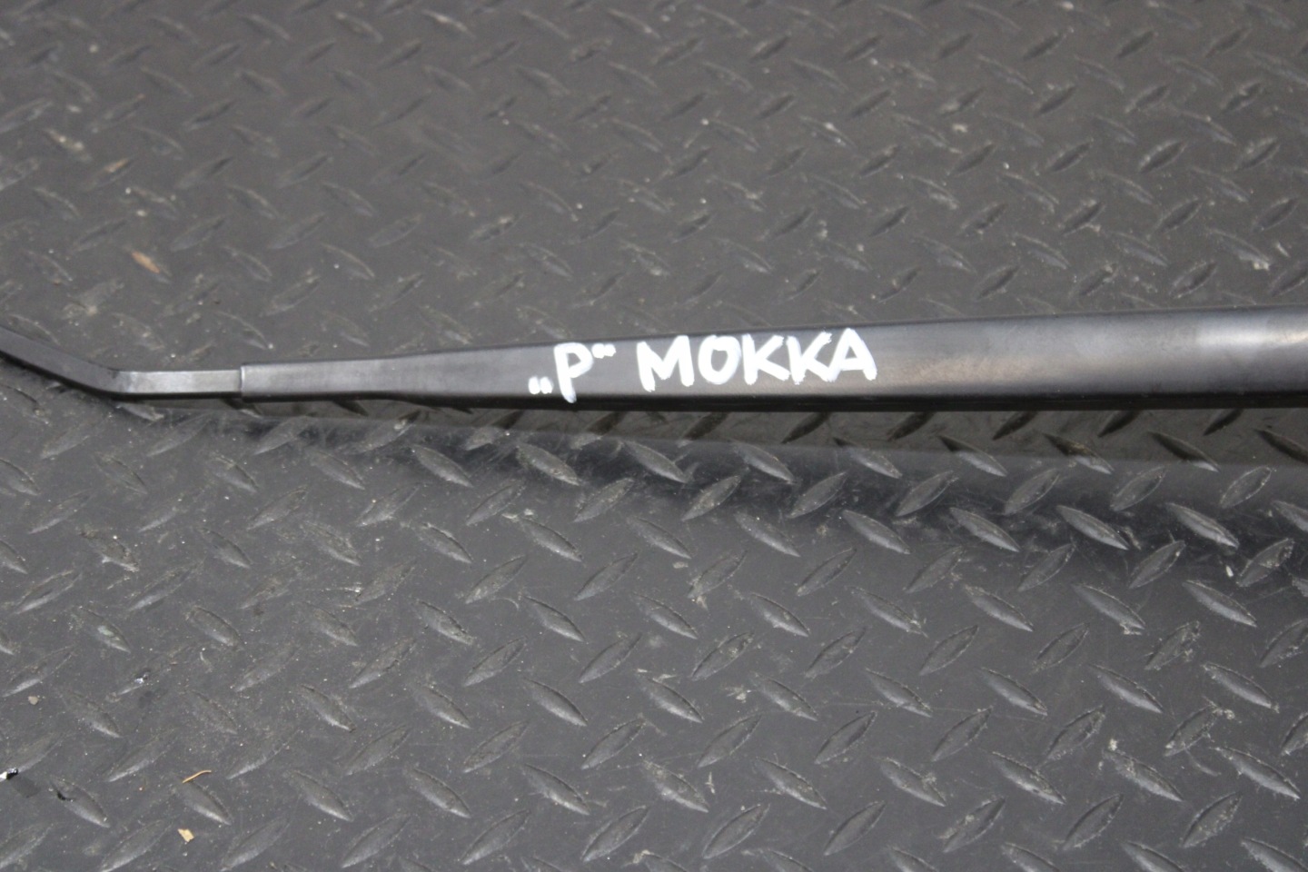 ramienko stierača stierač pravá OPEL MOKKA A a 1