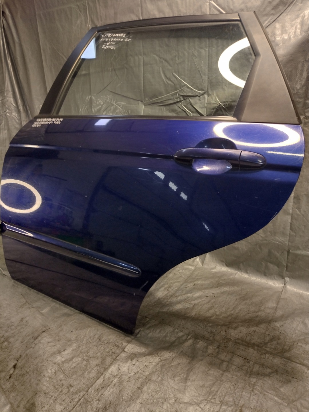 door left rear. Kia Cerato EX k: 6K