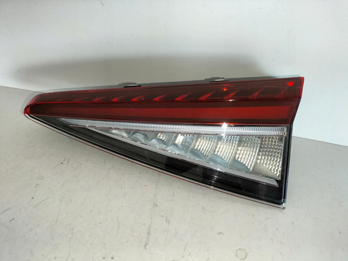 light rear rear part right SKODA ENYAQ 21- LED