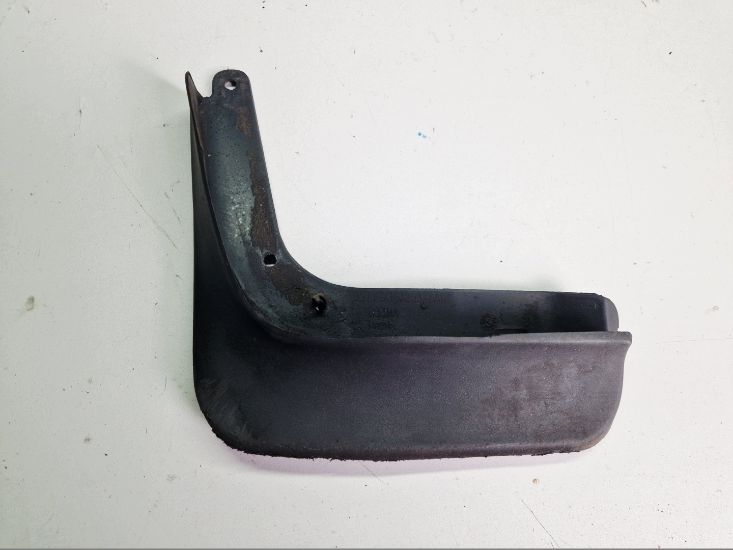 mudguard flap left front FORD MONDEO MK5 DS7JX16A263AAW