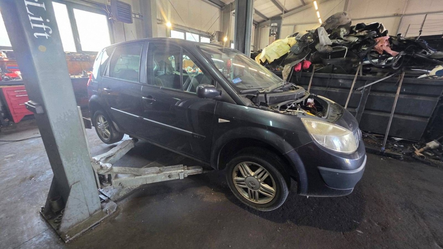 RENAULT SCENIC II 2 parafango destra anteriore grigio TEB66