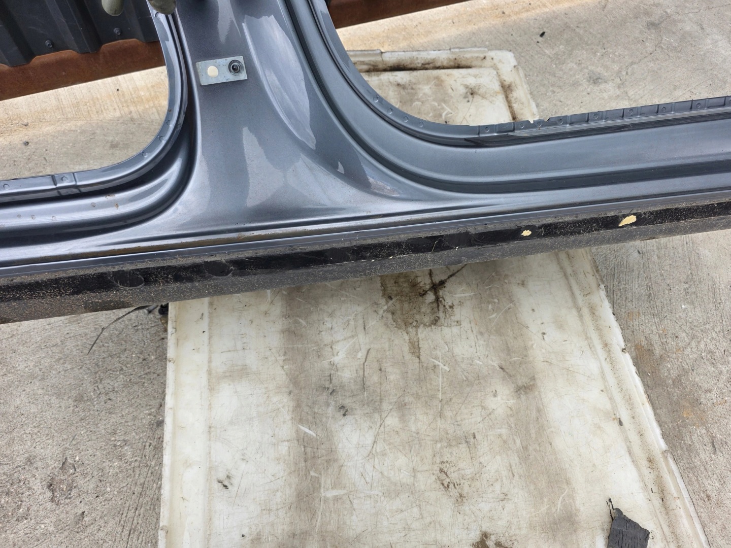 quarter pillar threshold right AUDI A4 B9 sedan KOMBI original 2016-2019 *3