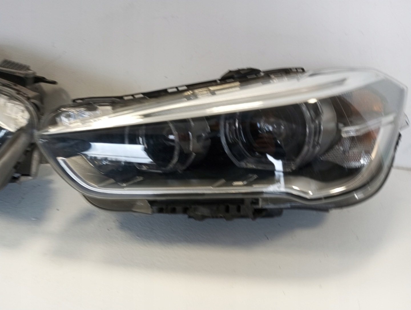 light FULL LED BMW X1 F48 7495003 7495004 front front