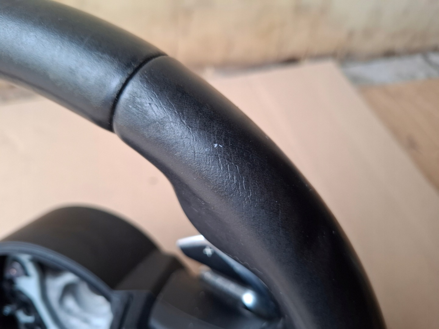 volant BMW F30 m-packet s řazením