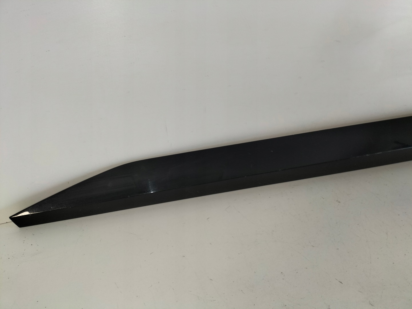 moulding cap door front left SKODA SUPERB III 15
