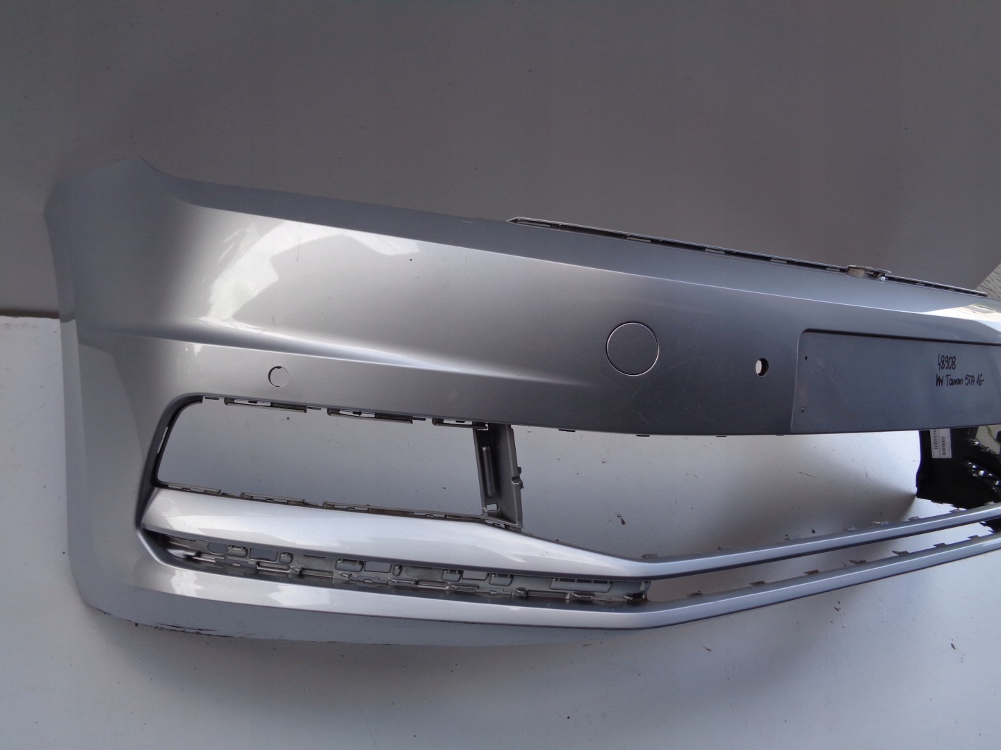 Frontstoßstange VW TOURAN 5TA 16- NR 48908