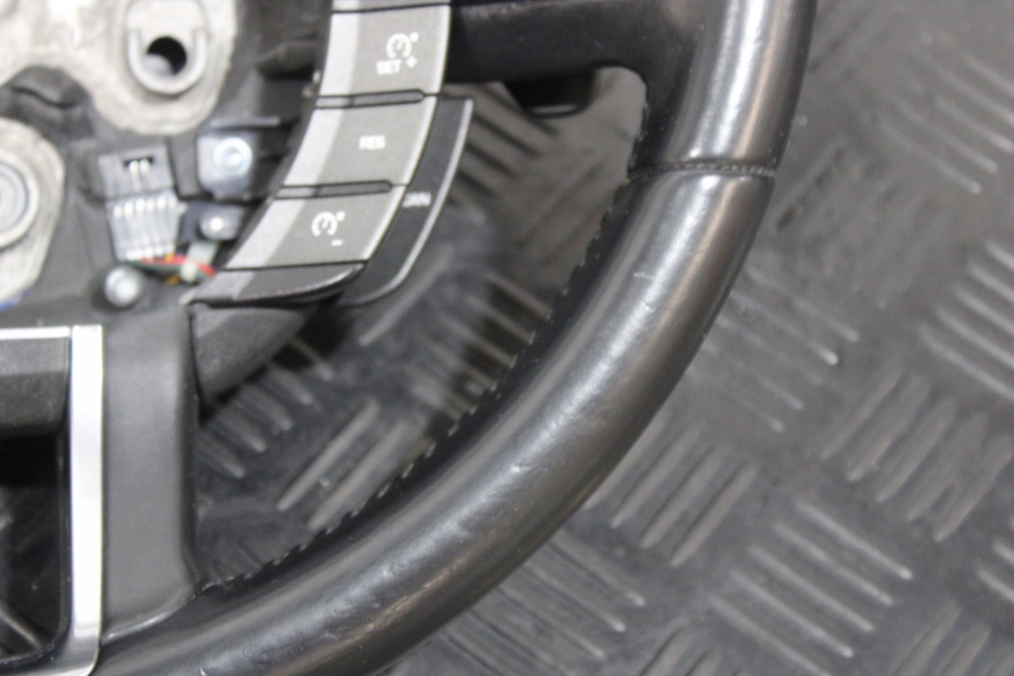 volant MULTIFUNKCJA avec la direction LAND ROVER EVOQUE L538 LIFT DYNAMIC