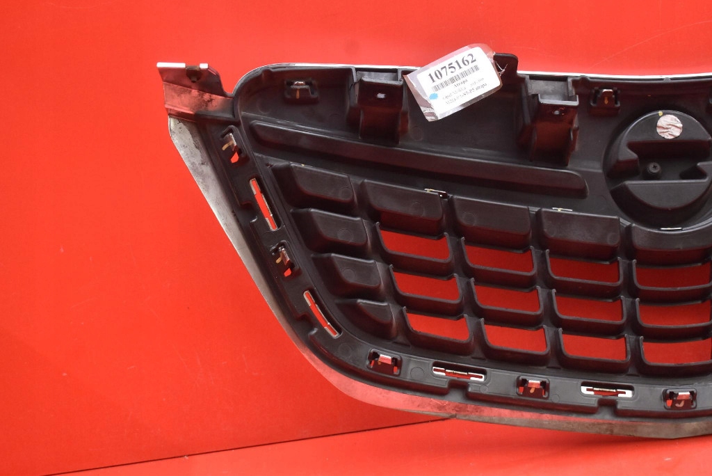 Grille CHROM 95080698 OPEL MOKKA A 12-15