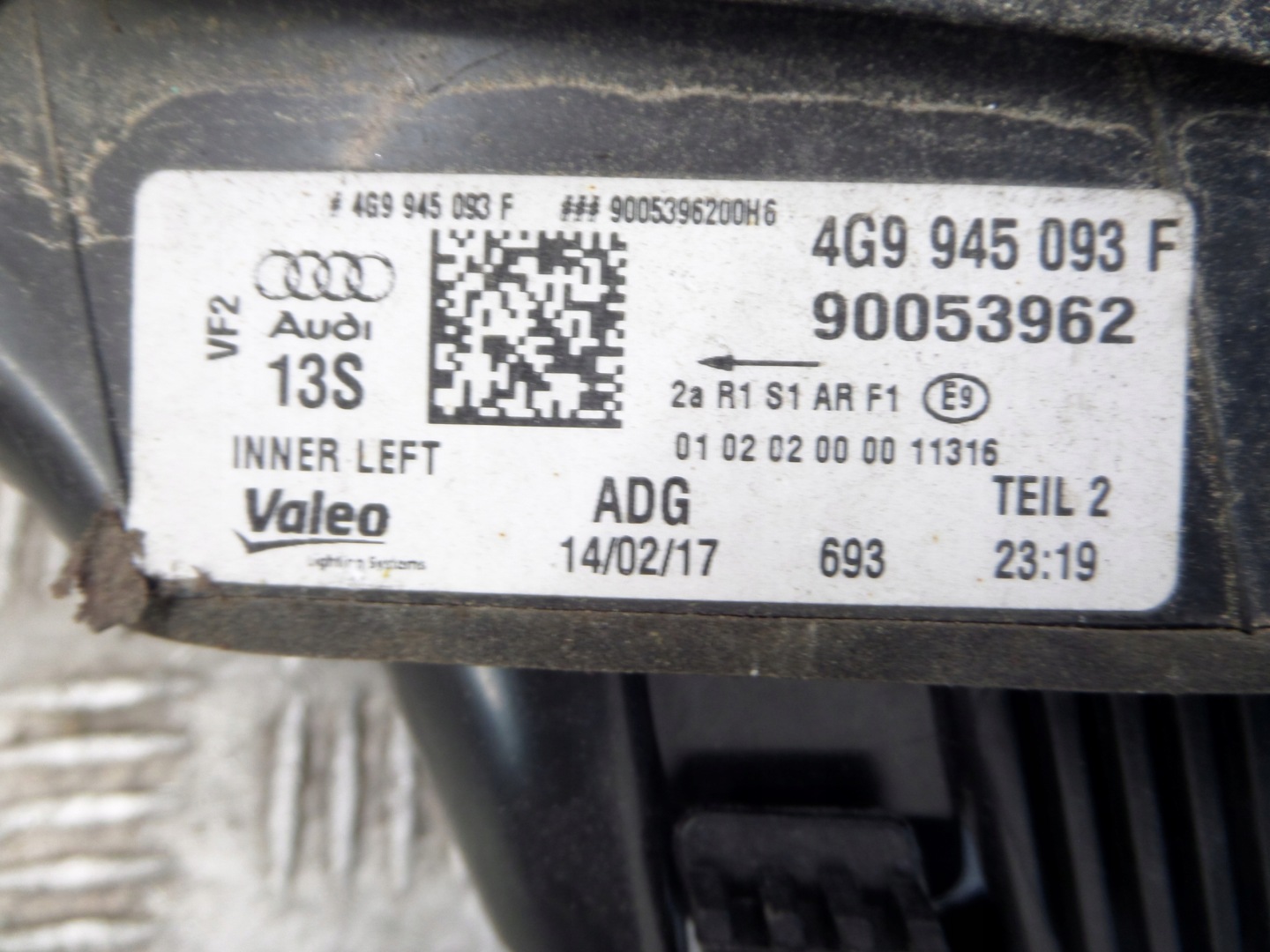 Audi A6 C7 Lift kombi LED light rear rear part left 4g9945093f