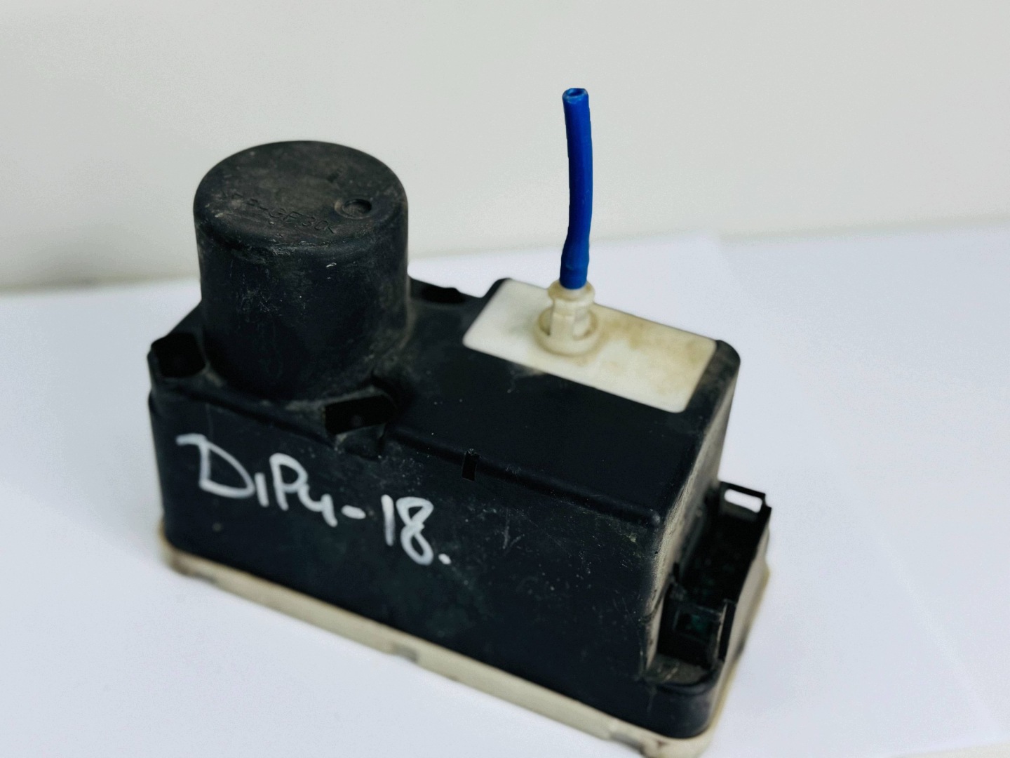 pumpa CETRALNEGO brave VW POLO 6N0962257