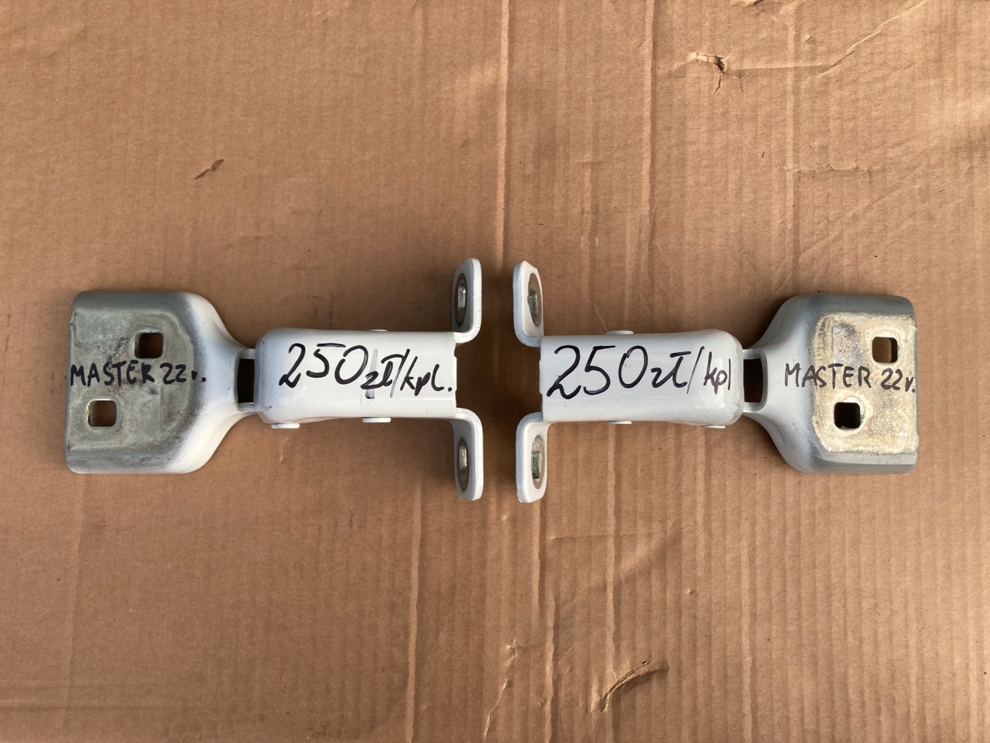 MASTER 4 MOVANO C 18- hinges door front left