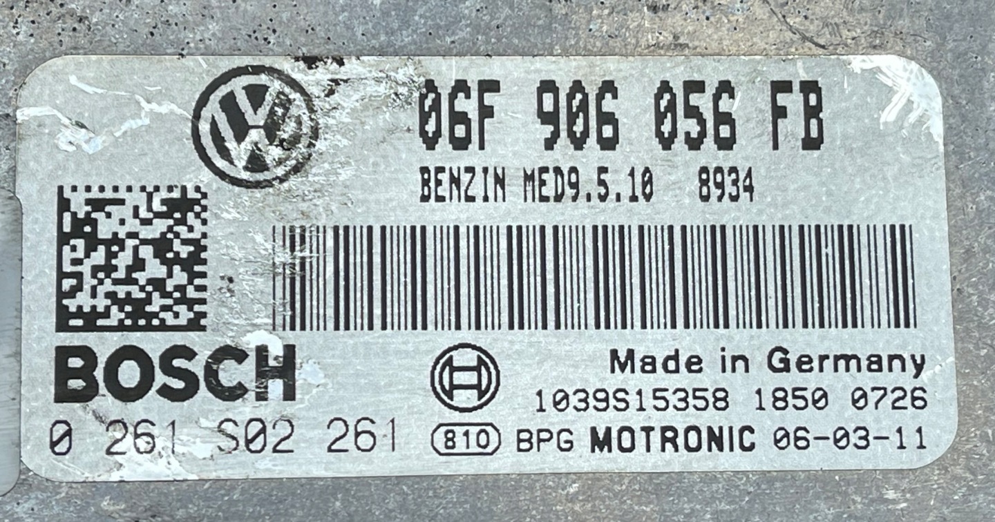 VW PASSAT B6 2.0 control unit computer ECU 06F906056FB 0261S02261
