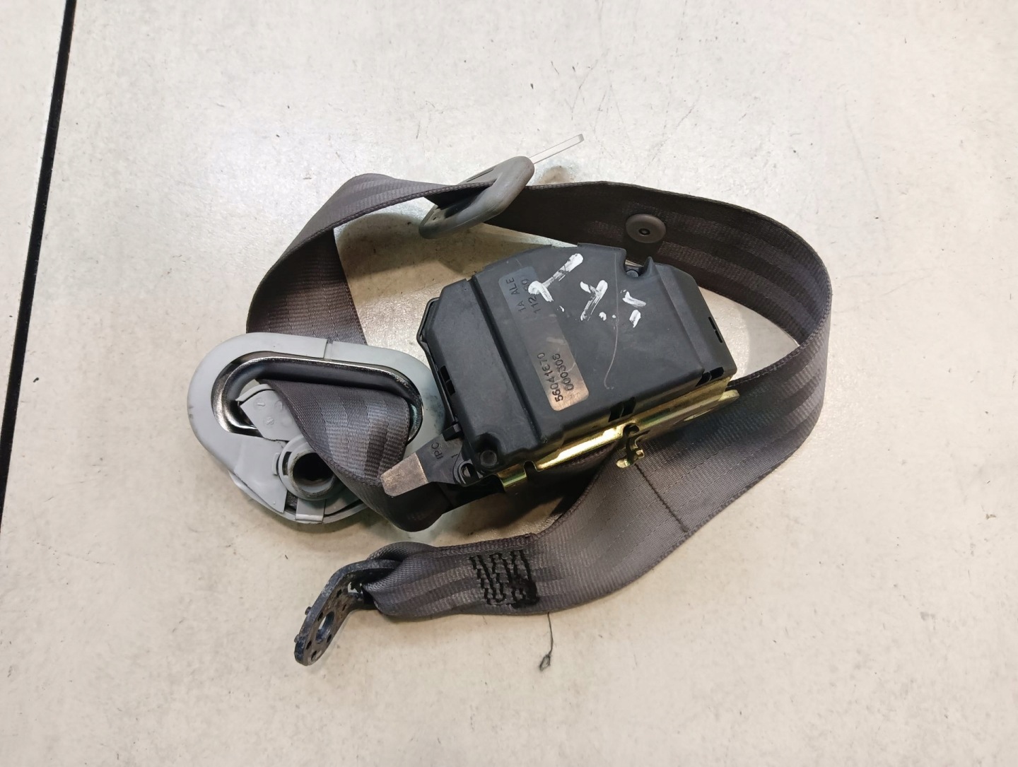 Gurten Sicherheits links heck GOLF IV AUTOMAT