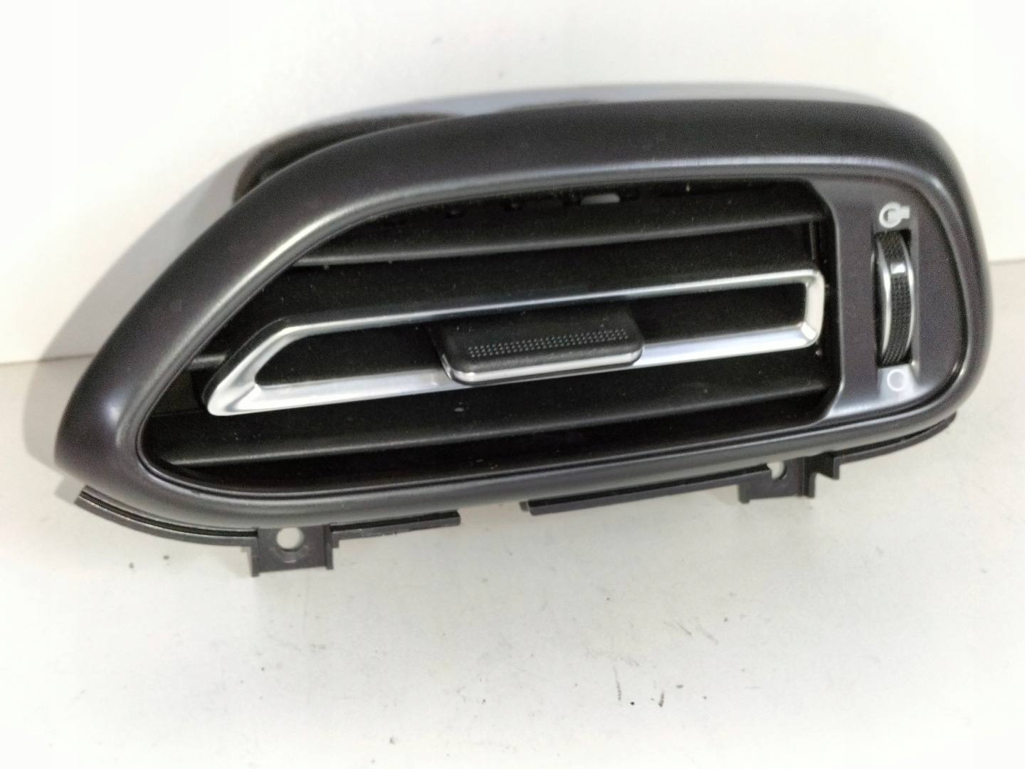 grid air conditioning devices right front HYUNDAI I30 III 17- FASTBACK